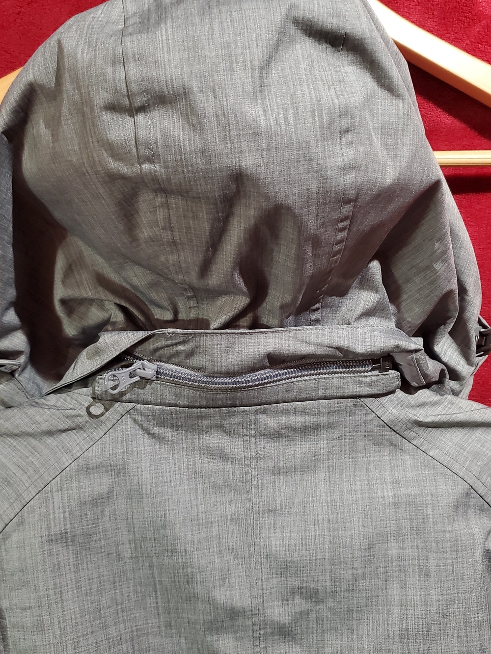 Kirkland Signature Light Gray Women's Trench Coat - Picture 4 of 8